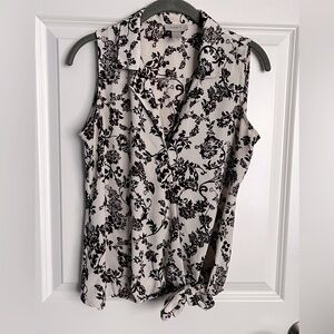 Loft sleeveless blouse size XS